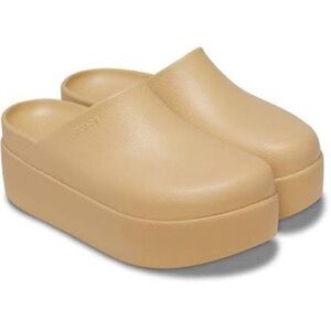 NWOT Women 9 Crocs Dylan Platform Clogs Slide-On Shoes Mules Wheat Beige